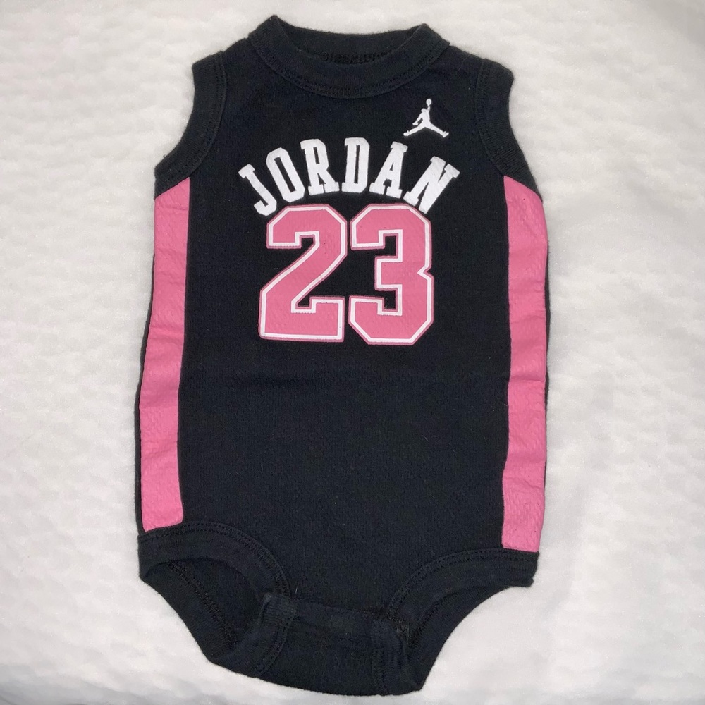 Girl’s Jordan Onesie Size 0-6 Months